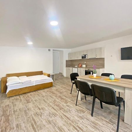 كرانيفو Di Mare Holiday Apartments المظهر الخارجي الصورة