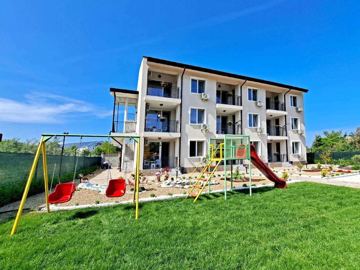 كرانيفو Di Mare Holiday Apartments المظهر الخارجي الصورة